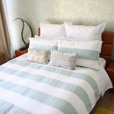 Sunflower Court Bed And Breakfast Gaborone Exterior foto